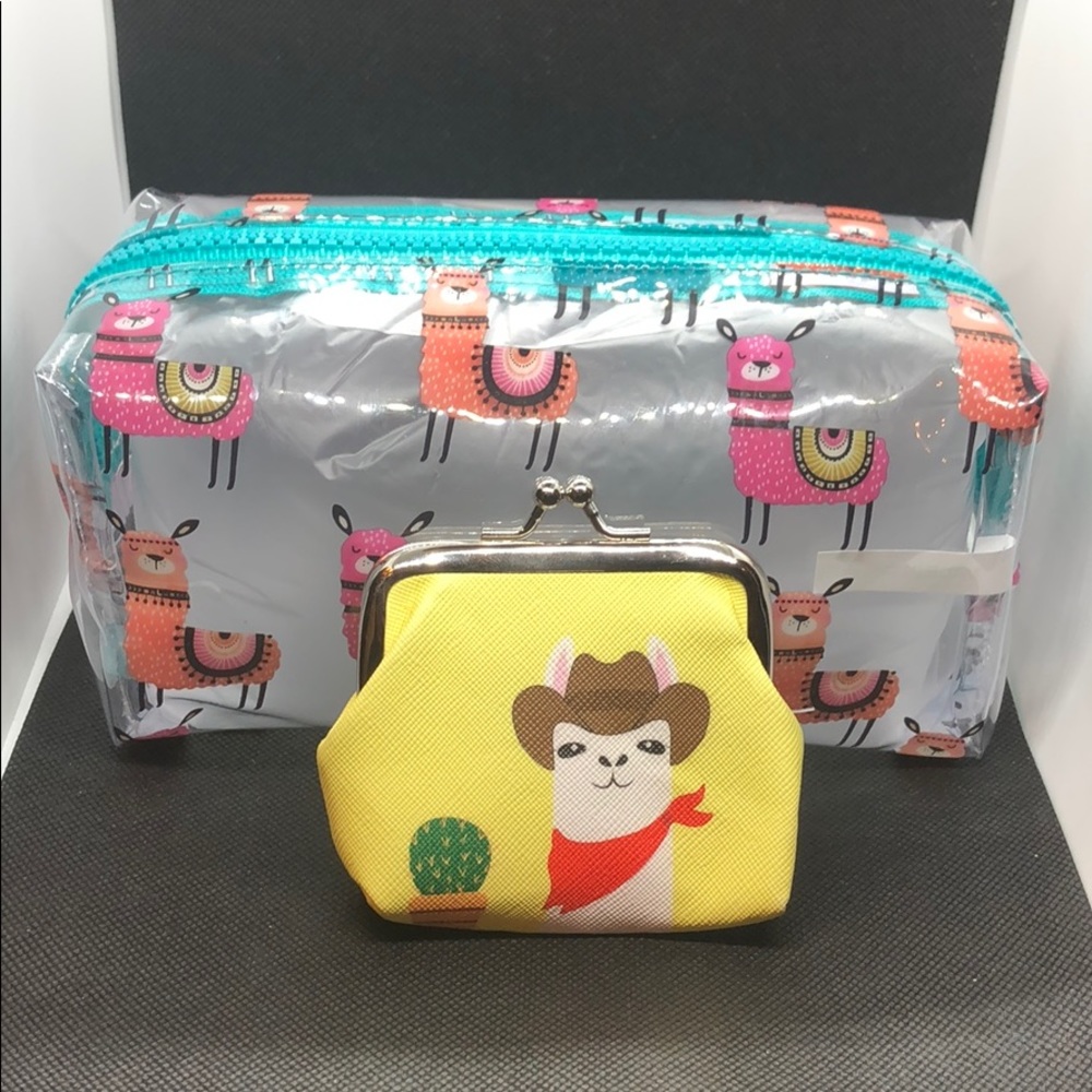 New Adorable Llama 🦙 makeup bag with coin purse
